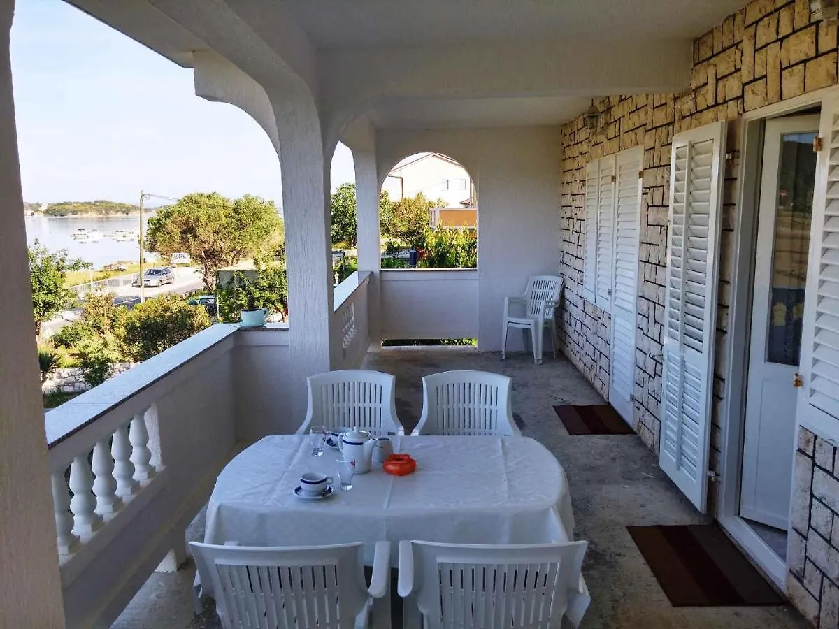 Apartment In Supetarska Draga 35929 0*,  Croatia