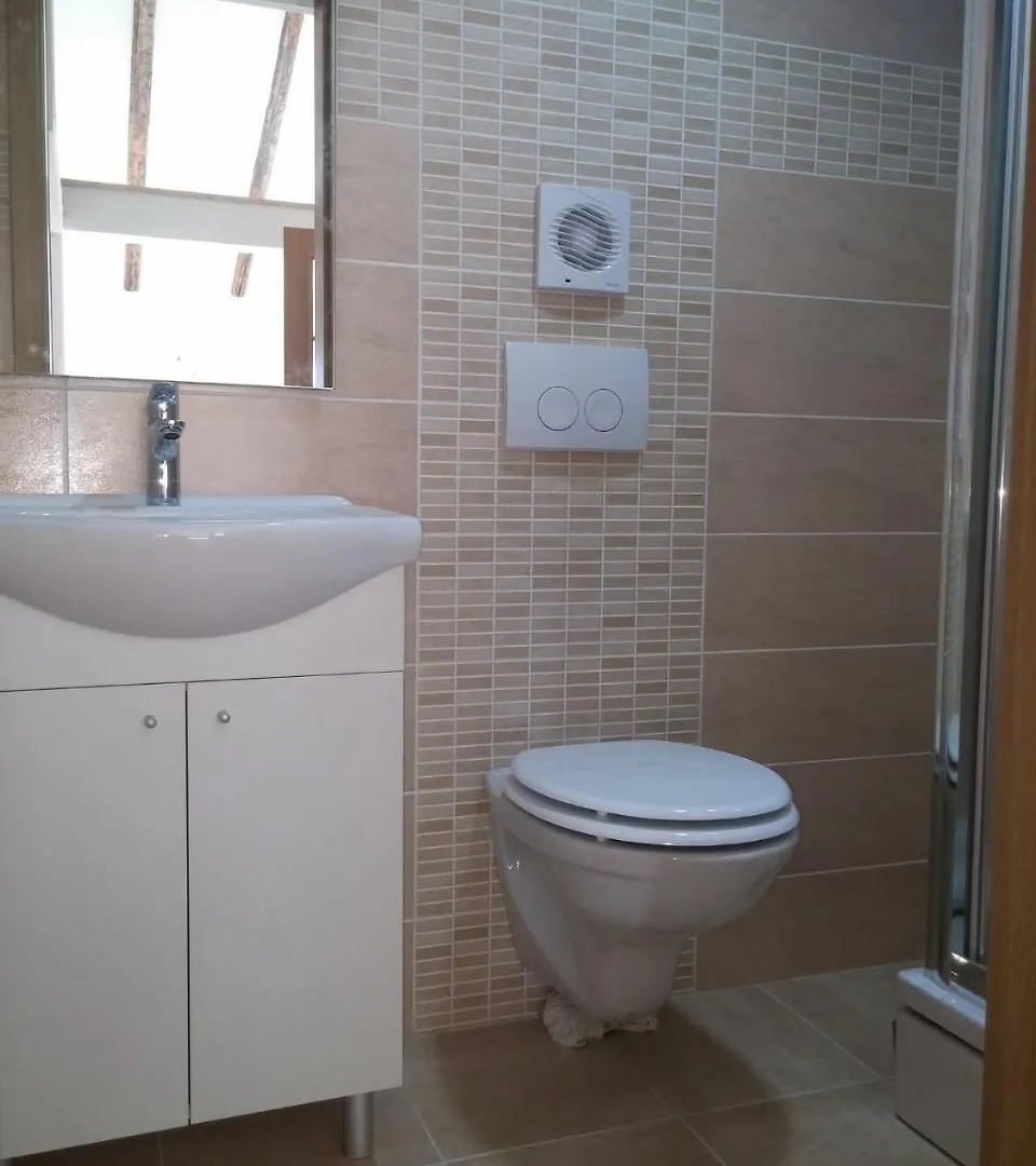 Apartment In Supetarska Draga 35929 Croatia